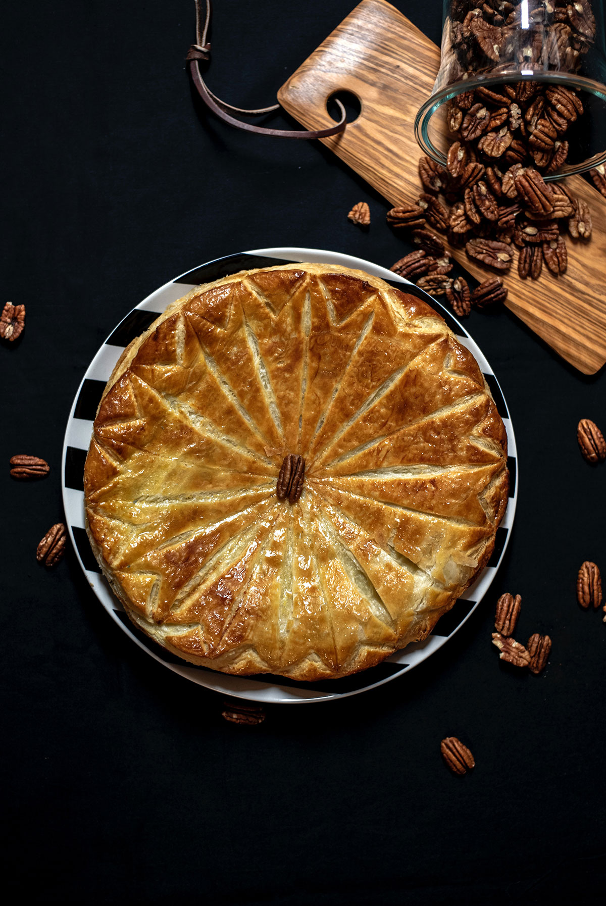 Galette des rois King Cake Three Kings